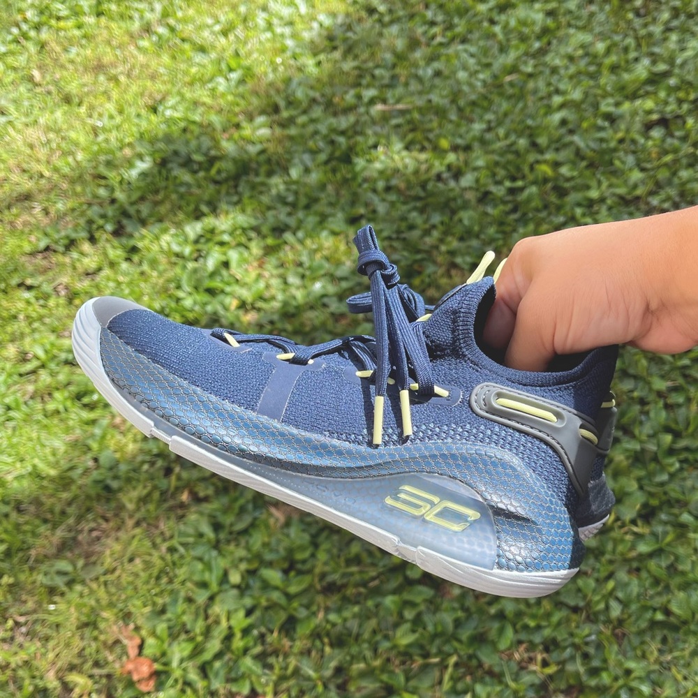 Blue Under Armour Curry Youth Basketball Shoes 5.5Y